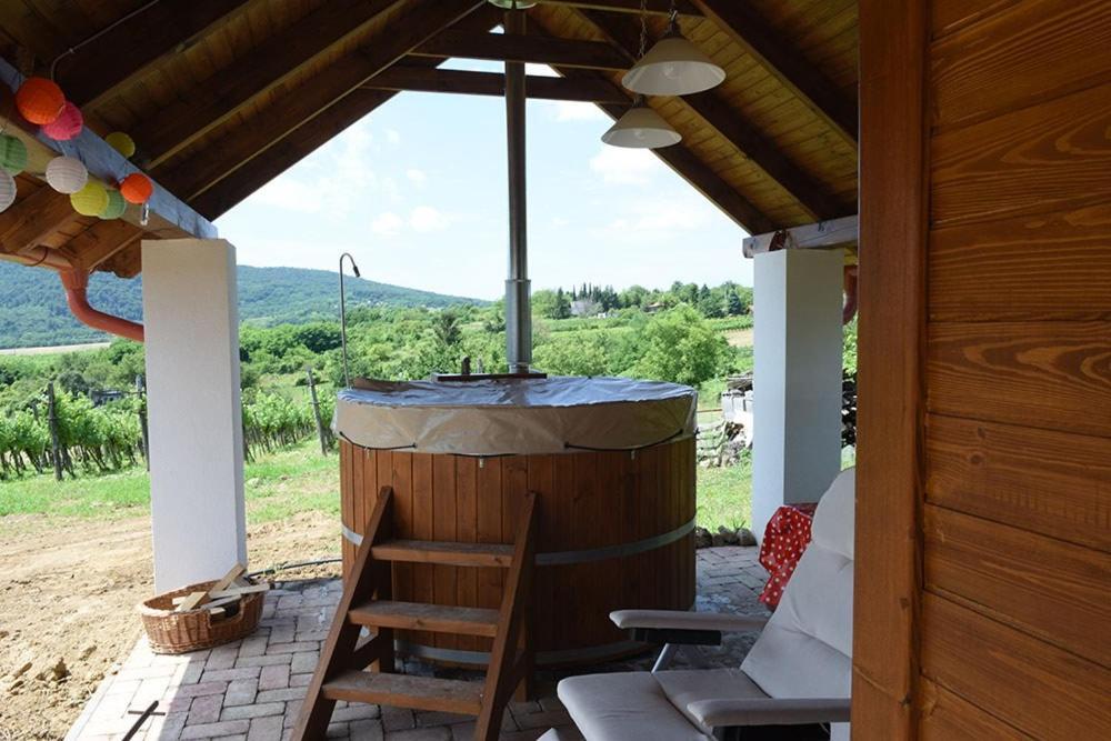 Casa Beata Villa Lesencetomaj Екстериор снимка