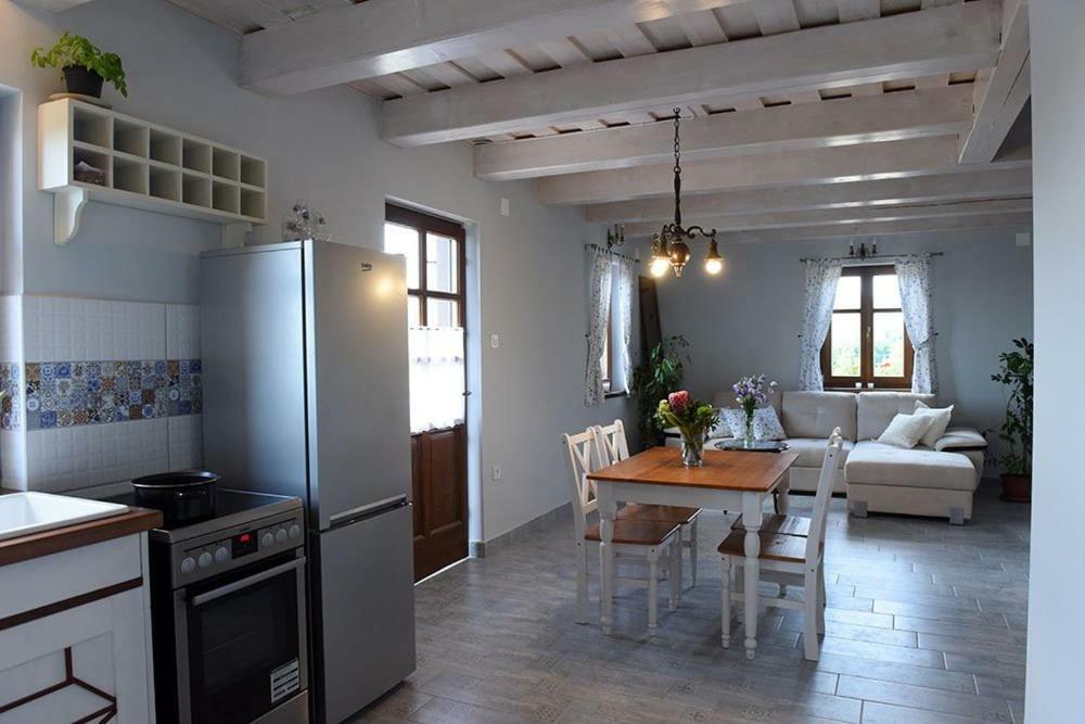 Casa Beata Villa Lesencetomaj Екстериор снимка